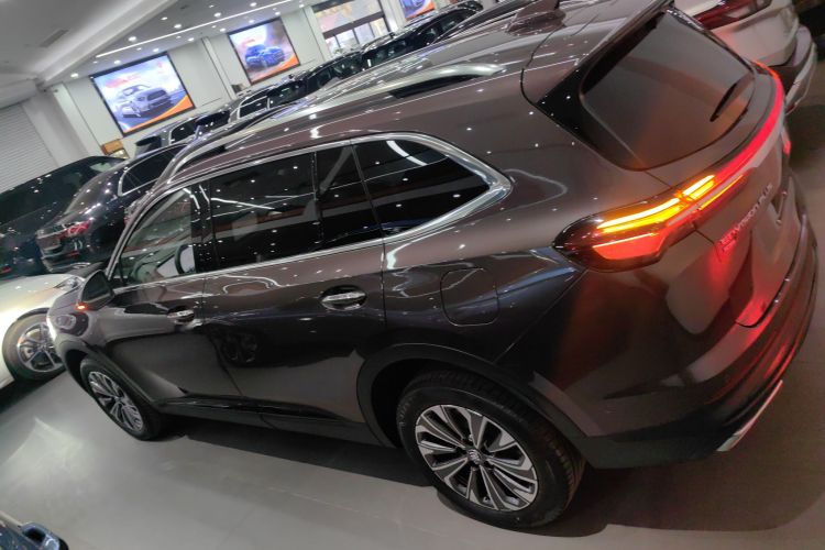 别克 2024款 昂科威Plus 28T 四驱尊享版车身外观6003