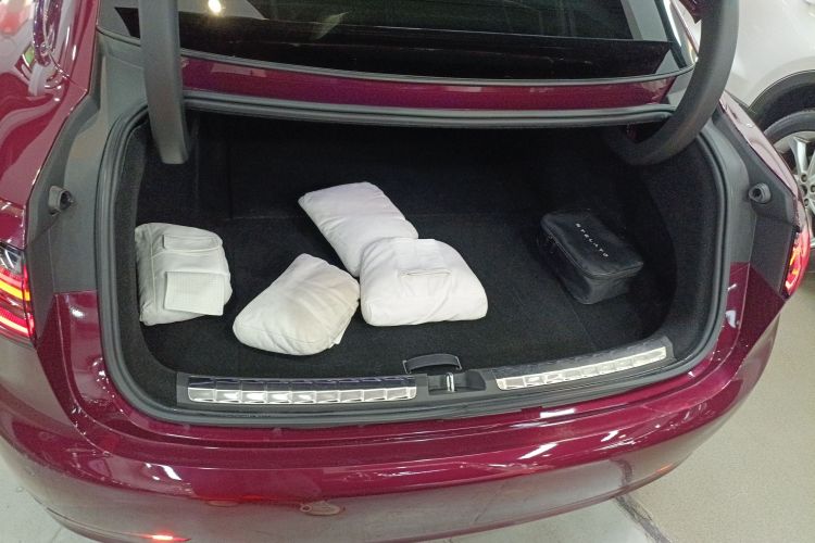 鸿蒙智行 享界S9 2024款 纯电 Ultra 四驱旗舰版局部细节23