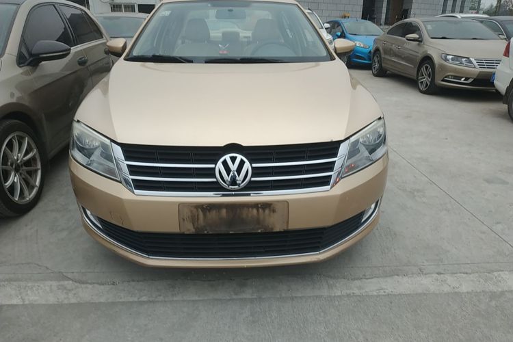 大众 朗逸 2013款 1.4TSI 手动舒适版车身外观2