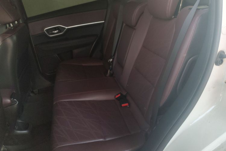 思铭 东风本田M-NV 2021款 尚逸版中控内饰21