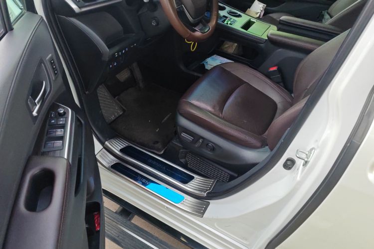 丰田 赛那SIENNA 2021款 2.5L混动 铂金版中控内饰20