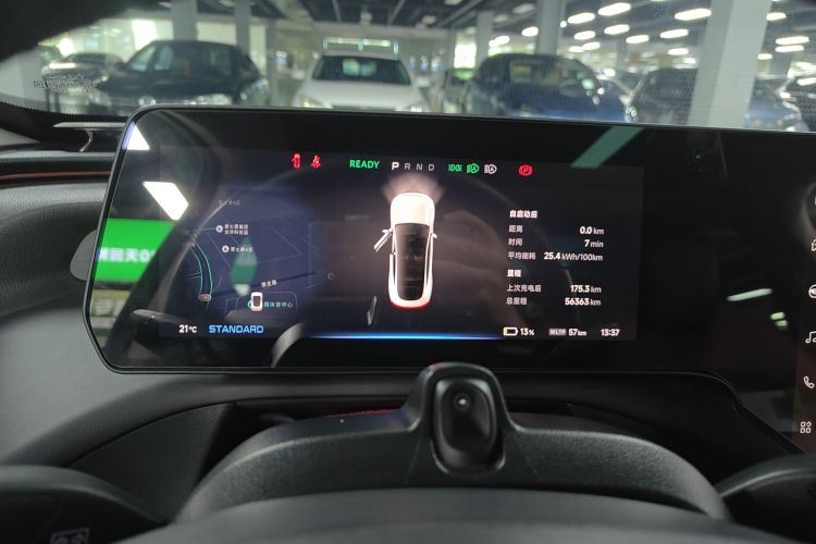 小鹏P7 2021款 480E中控内饰14