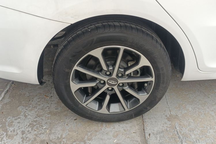 奇瑞 艾瑞泽5 2021款 PRO 1.5L 手动青春版车身外观6008