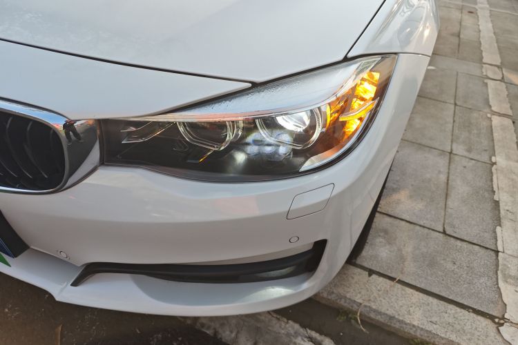 宝马3系GT 2017款 320i 时尚型局部细节36