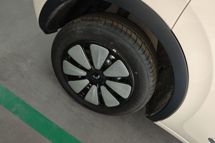 五菱汽车 五菱缤果 2025款 333km 悦享款车身外观6003