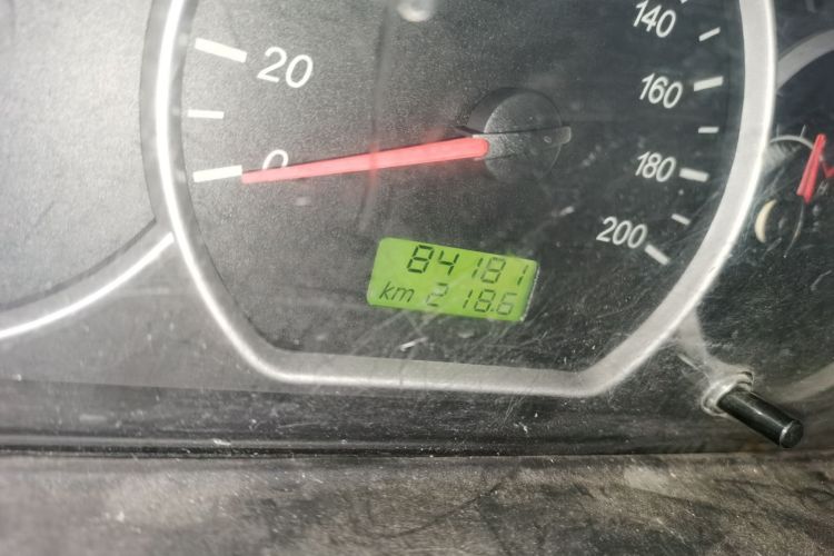 五菱汽车 五菱宏光 2015款 1.2L S 基本型国V中控内饰15