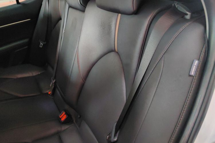 丰田 凯美瑞 2021款 2.5G 豪华版中控内饰21