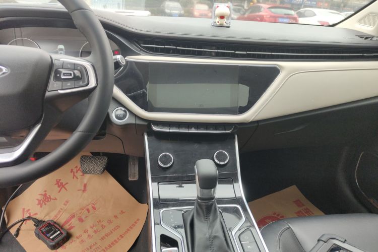 奇瑞 艾瑞泽GX 2018款 1.5T CVT型色版 国V中控内饰16