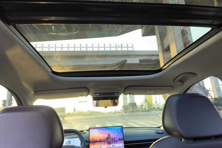 吉利银河 银河E5 2024款 530km 探索+版中控内饰22