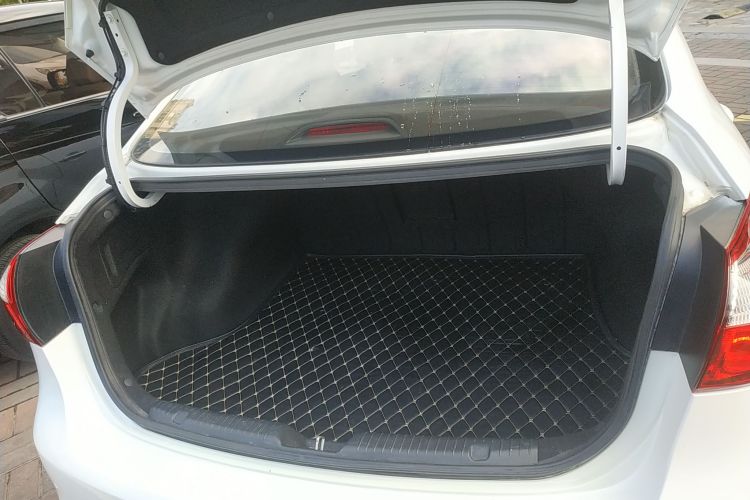 起亚K3 2016款 1.6L 自动GLS机舱底盘23