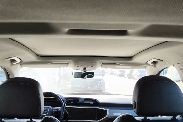 奥迪Q3 2021款 35 TFSI 时尚动感型局部细节22