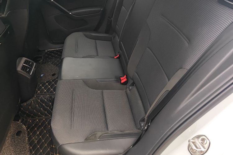 大众 高尔夫 2018款 230TSI 自动舒适型中控内饰21