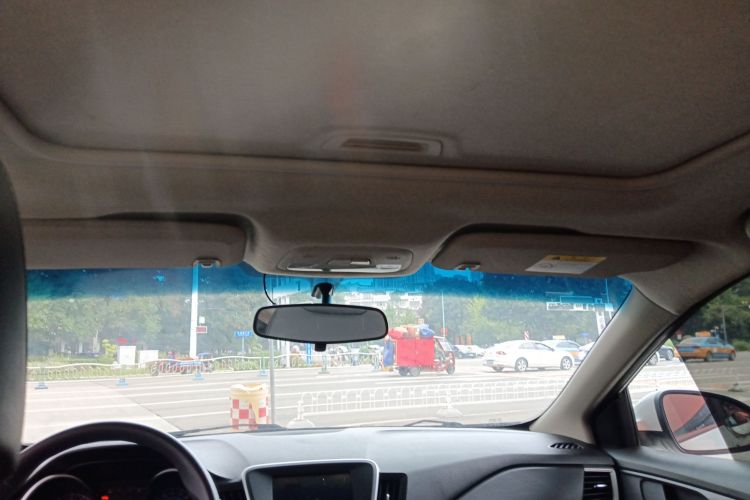 雪佛兰 科沃兹 2019款 320 自动欣悦版中控内饰22