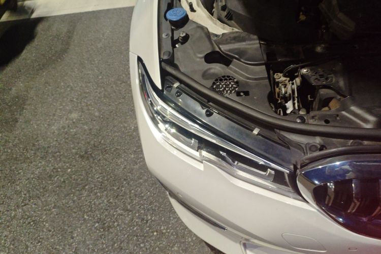 宝马3系 2020款 325Li 首发版车身外观6006