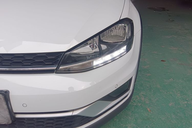 大众 高尔夫(进口) 2019款 1.8TSI 旅行版局部细节36