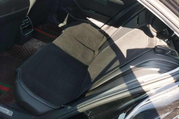 大众 迈腾 2020款 280TSI DSG 舒适型中控内饰21