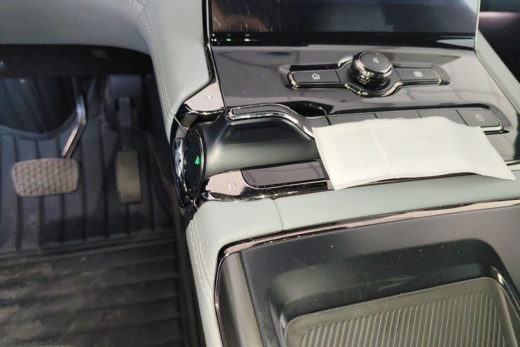 蔚来ES8 2022款 75kWh 七座版局部细节18