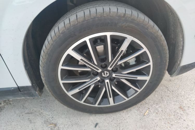 零跑汽车 零跑B10 2025款 510悦享版车身外观10