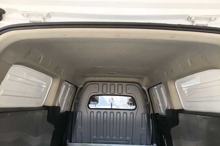 五菱汽车 五菱征程 2021款 1.5T 手动舒适型封窗版局部细节22