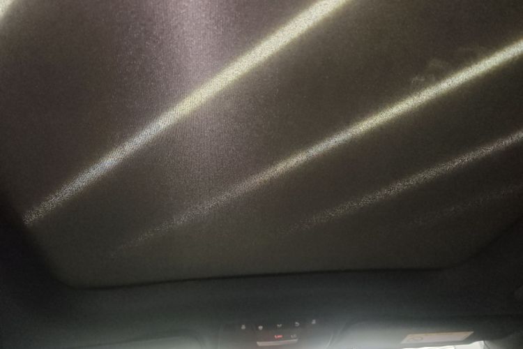 奔驰GLC 2021款 GLC 260 L 4MATIC 动感型中控内饰22