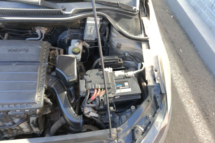 大众 2014款 1.6L Cross Polo 自动局部细节9007