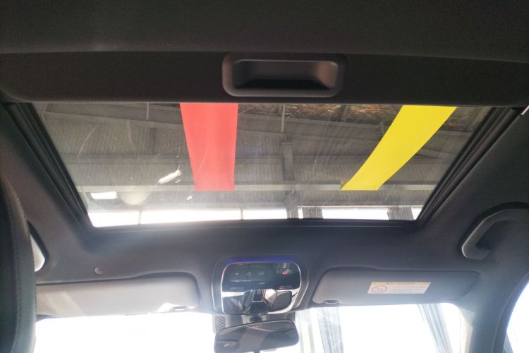 奔驰C级 2022款 C 200 L 运动版局部细节22