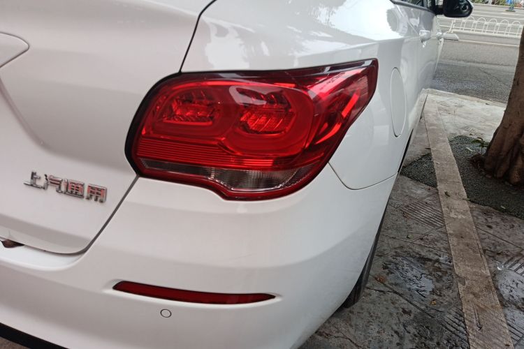 雪佛兰 科沃兹 2019款 320 自动欣悦版车身外观9