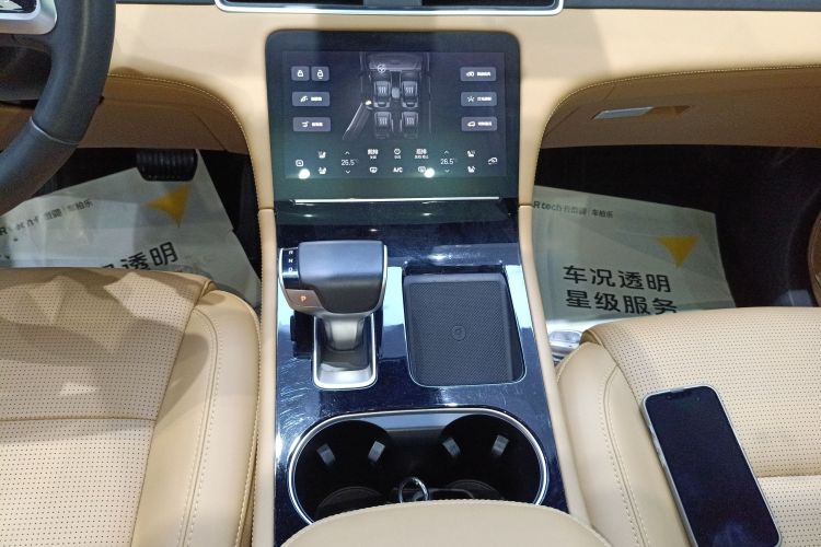 理想汽车 理想ONE 2021款 增程6座版中控内饰18