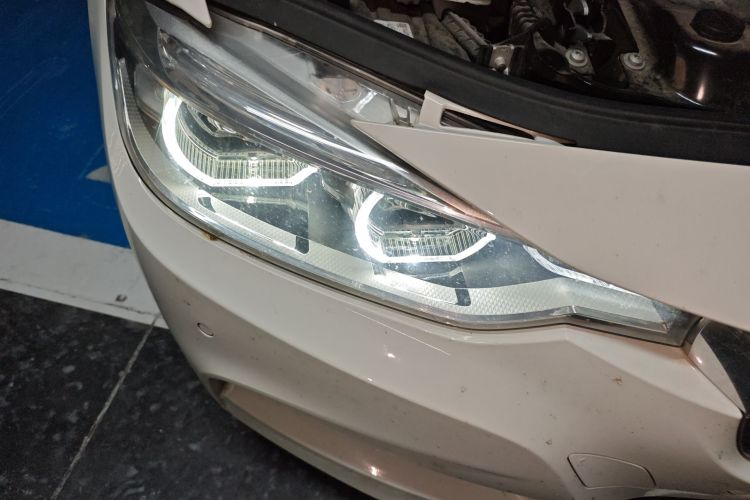 宝马3系 2019款 320i M运动套装车身外观6001