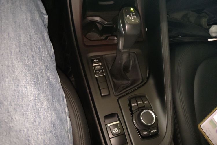 宝马X1 2018款 sDrive18Li 时尚型局部细节18