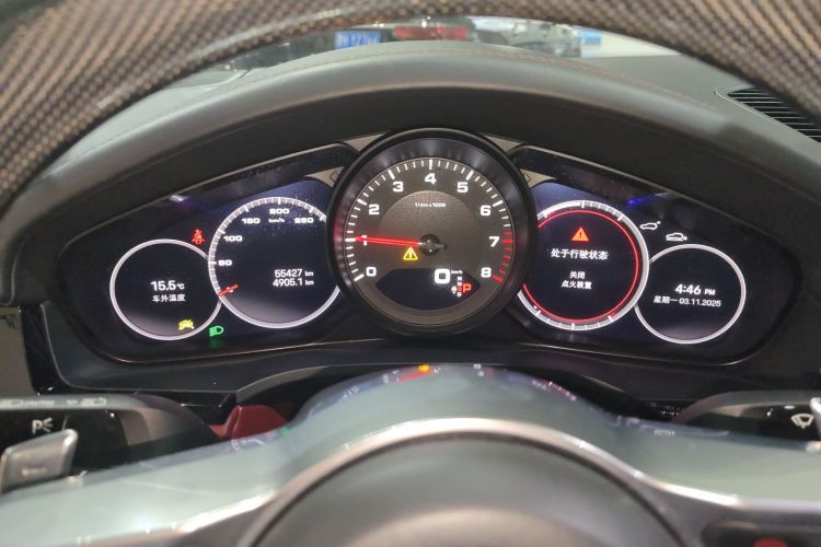 保时捷 2023款 Cayenne Coupé 3.0T 铂金版中控内饰14