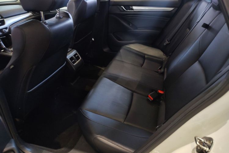 本田 雅阁 2018款 260TURBO 精英版 国VI中控内饰7004