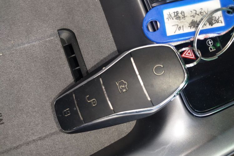 比亚迪 海豹07 DM-i 2025款 智驾版 DM-i 1.5L 125km 尊贵型中控内饰11