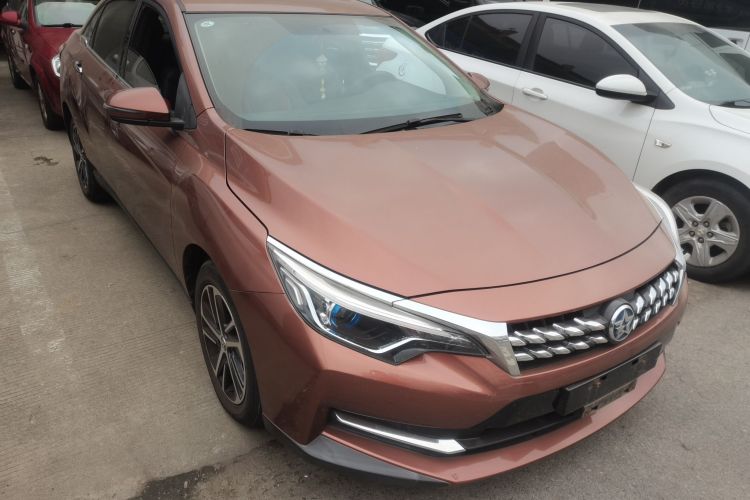 启辰D60 2018款 1.6L CVT智联精英版车身外观6002