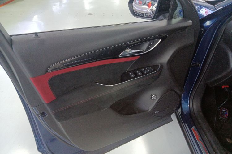 别克 2022款 昂科威S GS 四驱运动型中控内饰7007