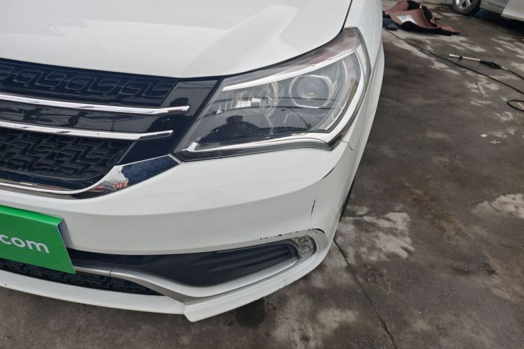 吉利汽车 金刚 2016款 1.5L 手动精英型局部细节36