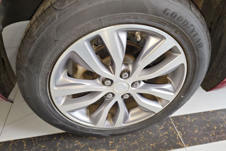 别克 英朗 2019款 18T 自动互联精英型 国VI车身外观6008