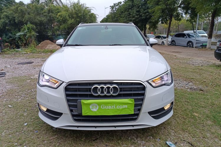 奥迪A3 2016款 Sportback 35 TFSI 风尚型车身外观2