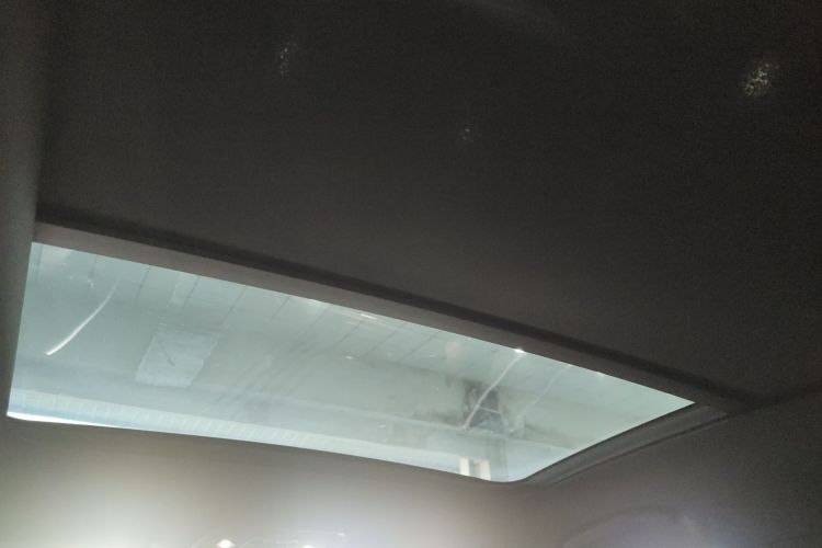 比亚迪 汉 2020款 DM 四驱性能版尊贵型局部细节22