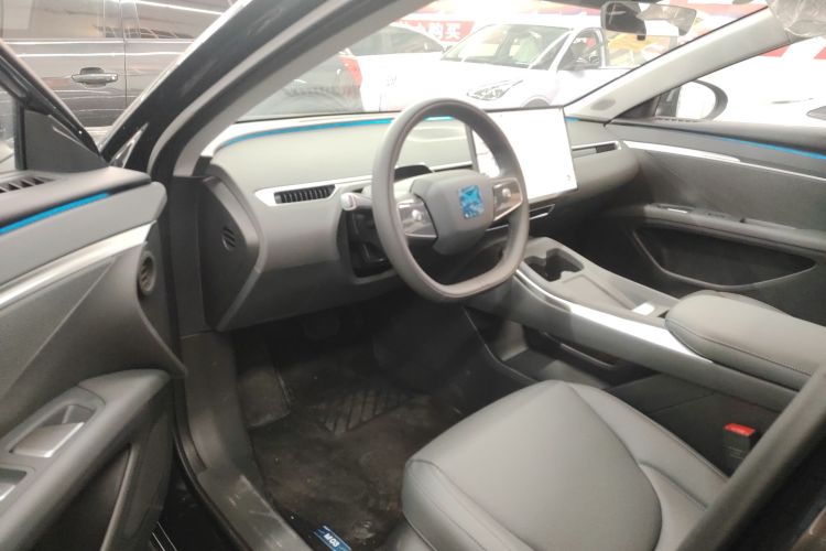 小鹏MONA M03 2025款 515 长续航 Plus中控内饰19