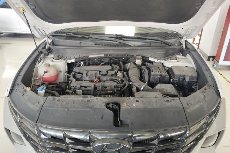 现代 2021款 途胜L 1.5T DCT TOP旗舰版局部细节24