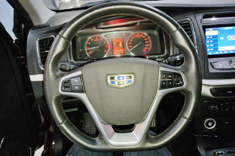 吉利汽车 远景 2017款 1.5L 自动幸福版中控内饰13