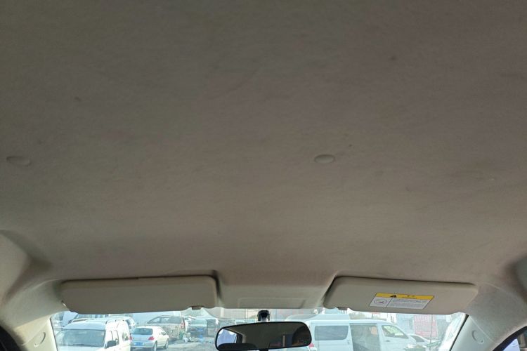 长安欧尚 奔奔E-Star 2021款 国民版 心悦版（快充版）磷酸铁锂（31.18kWh）局部细节22