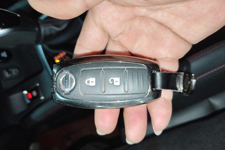 日产 逍客 2022款 2.0L CVT XV Prem豪华版中控内饰11