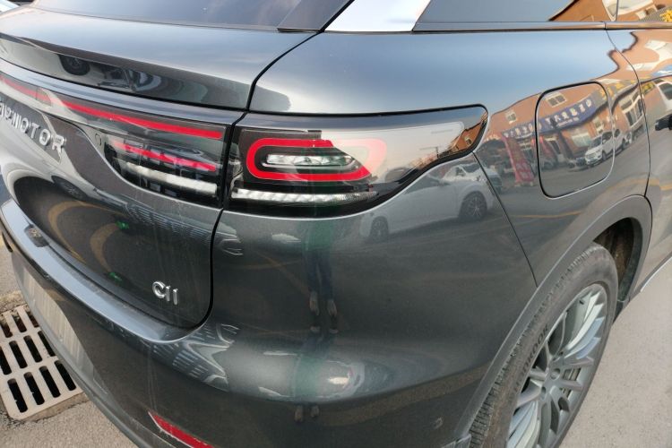 零跑汽车 零跑C11 2024款 增程 300尊享版车身外观9