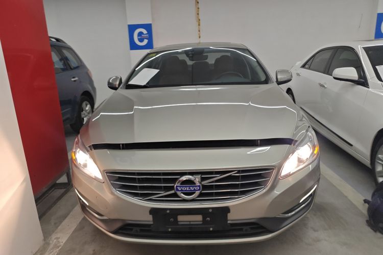 沃尔沃S60 2015款 S60L T5 智驭版车身外观6001