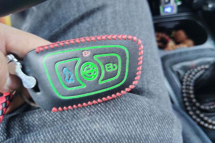 中华V3 2015款 1.5L 手动智能型中控内饰11