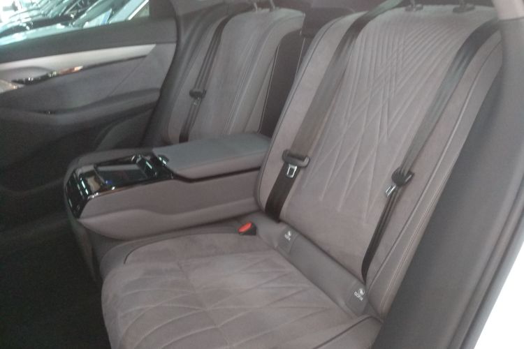 岚图汽车 岚图追光 2023款 四驱旗舰版中控内饰7004