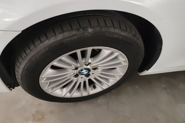 宝马5系 2014款 525Li 领先型车身外观6007