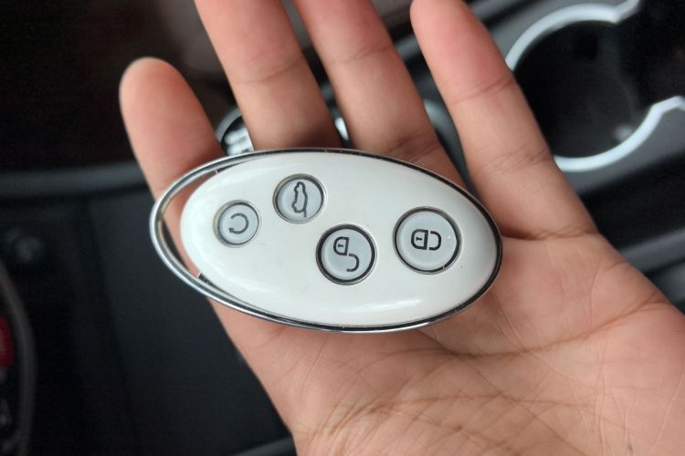 比亚迪S7 2017款 1.5T 手动尊贵型中控内饰11